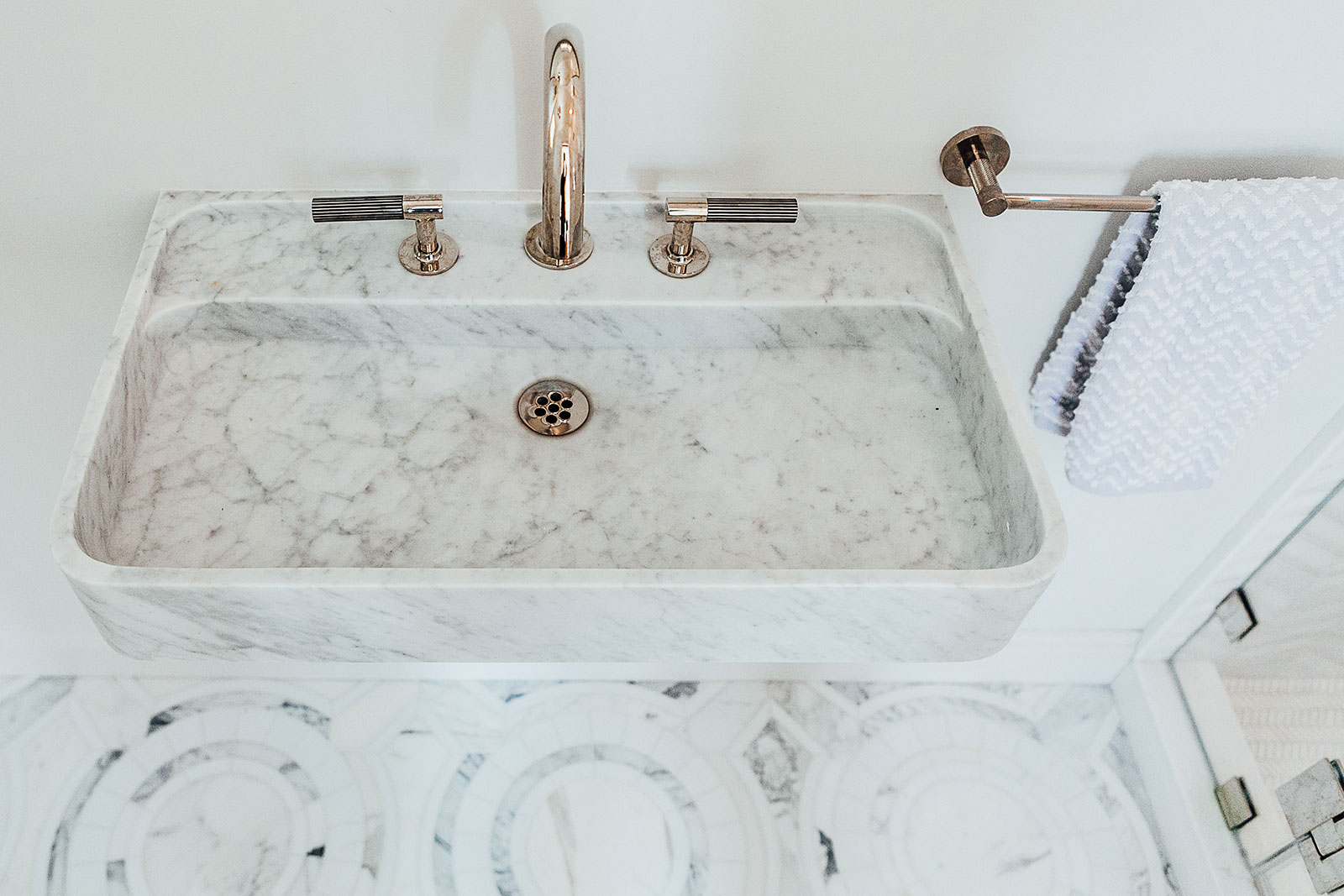 Shannon Mastalir Interior Design - Bathroom Marble Sink